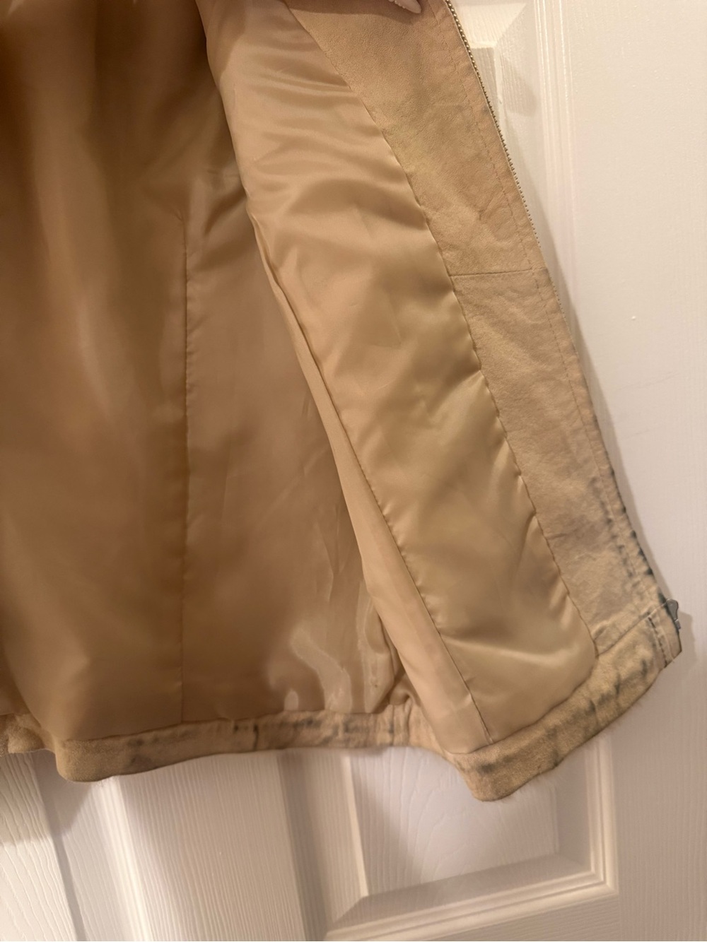 ReVUE Women's Faux Fur Vest in Light Beige - Picture 6 of 6